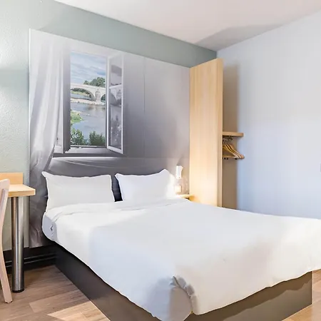 Hotell Nord 1 Val De Loire Tours