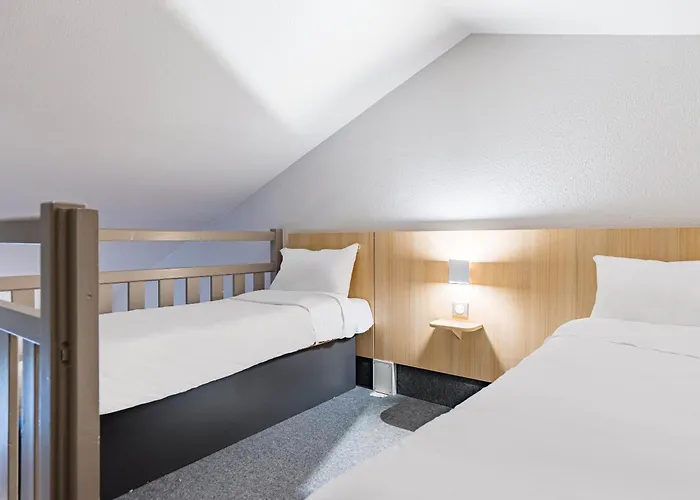 Nord 1 Val De Loire 2* Tours