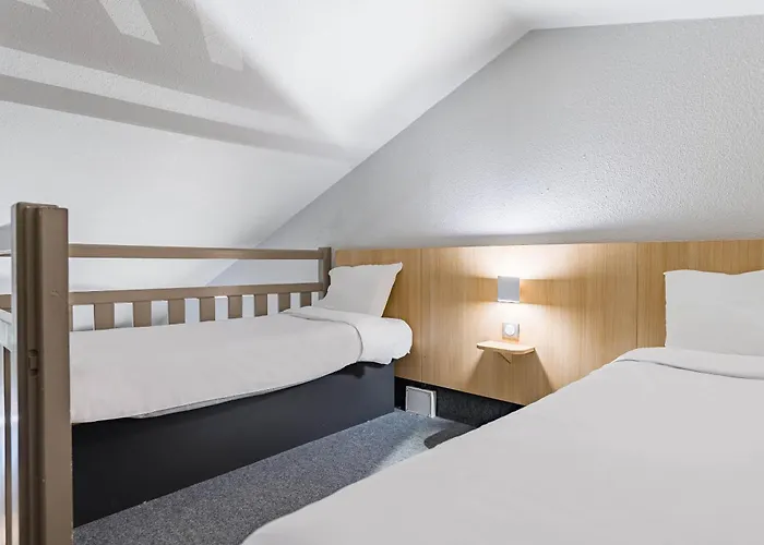 Nord 1 Val De Loire 2* Tours